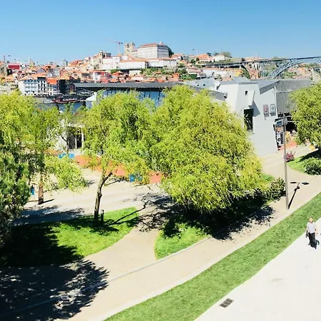 Luxury Golden River - In The Heart Of Center And Wine Cellars Апартаменты Вила-Нова-ди-Гая