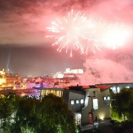 Apartment Luxury Golden River - In The Heart Of Center And Wine Cellars *