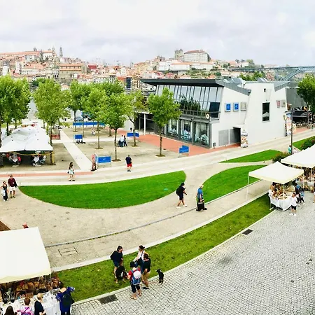 Luxury Golden River - In The Heart Of Center And Wine Cellars *