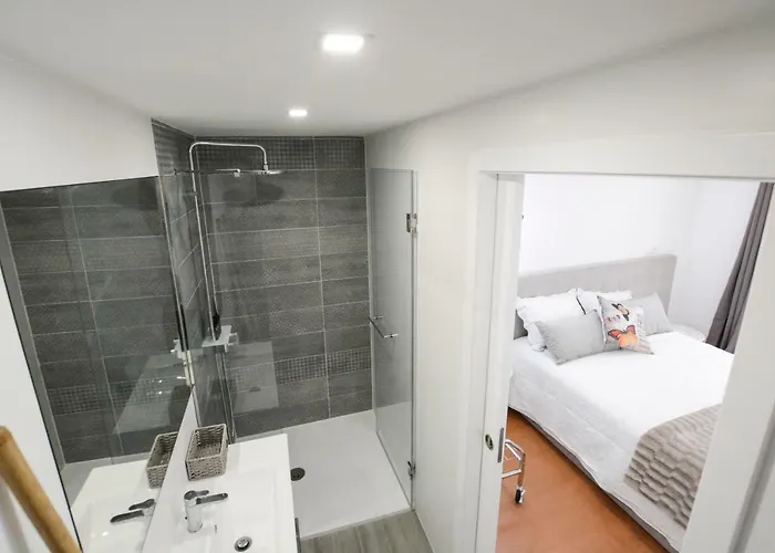 Apartment Luxury Golden River - In The Heart Of Center And Wine Cellars