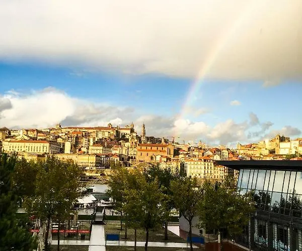 Luxury Golden River - In The Heart Of Center And Wine Cellars *