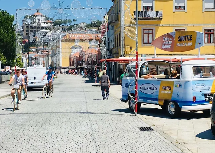 Luxury Golden River - In The Heart Of Center And Wine Cellars Apartment